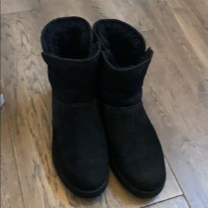 UGG Kristin Womens Boots - Black Size 6. SF/PF